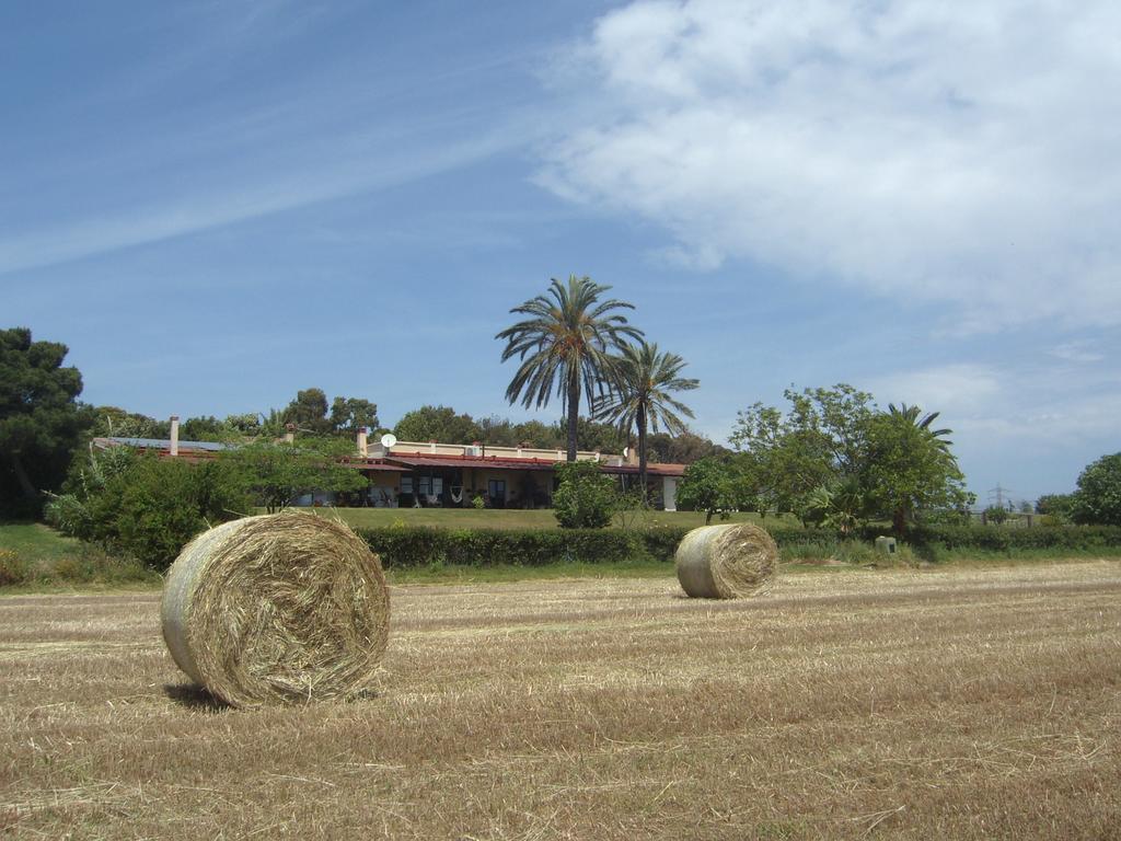 Bed and Breakfast Santa Igia - Country House à Elmas Extérieur photo